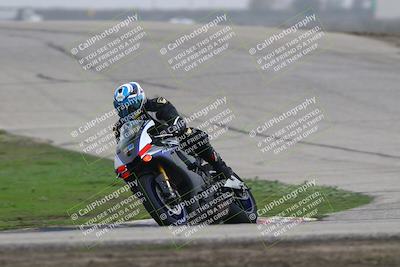 media/Nov-29-2025-TrackDaz (Sat) [[10ae2d9bce]]/B Group/Session 3 (Outside Grapevine)/